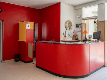 Auberge De Jeunesse Hi Arles,,0 star