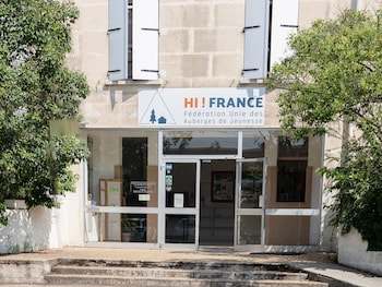Auberge De Jeunesse Hi Arles,,0 star