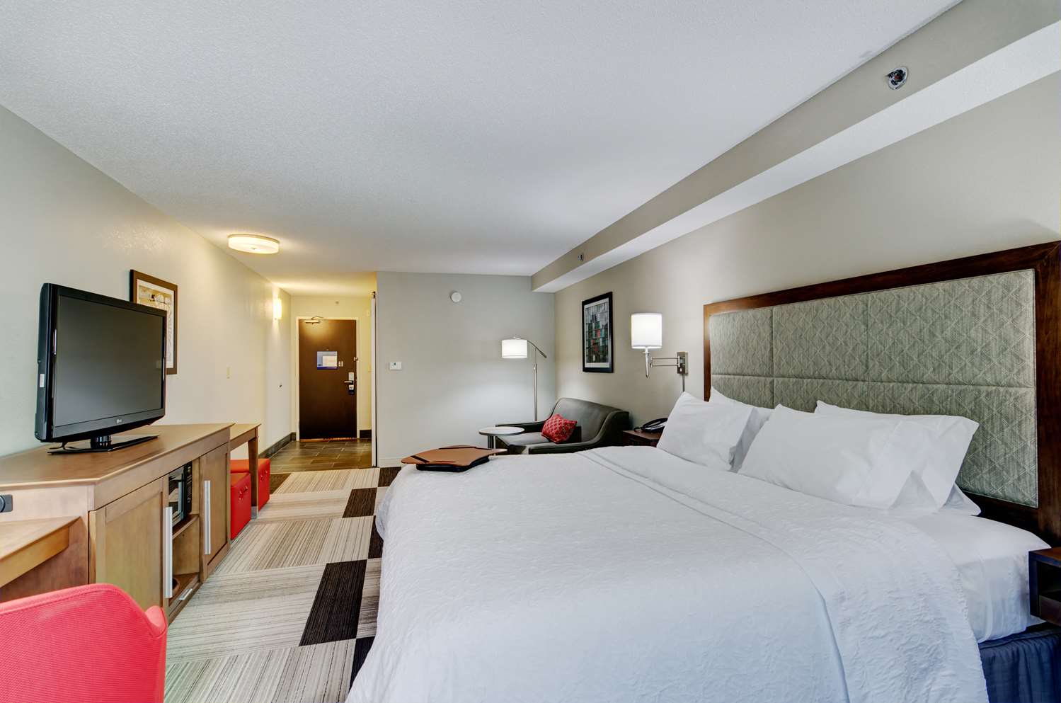 hampton inn salem va