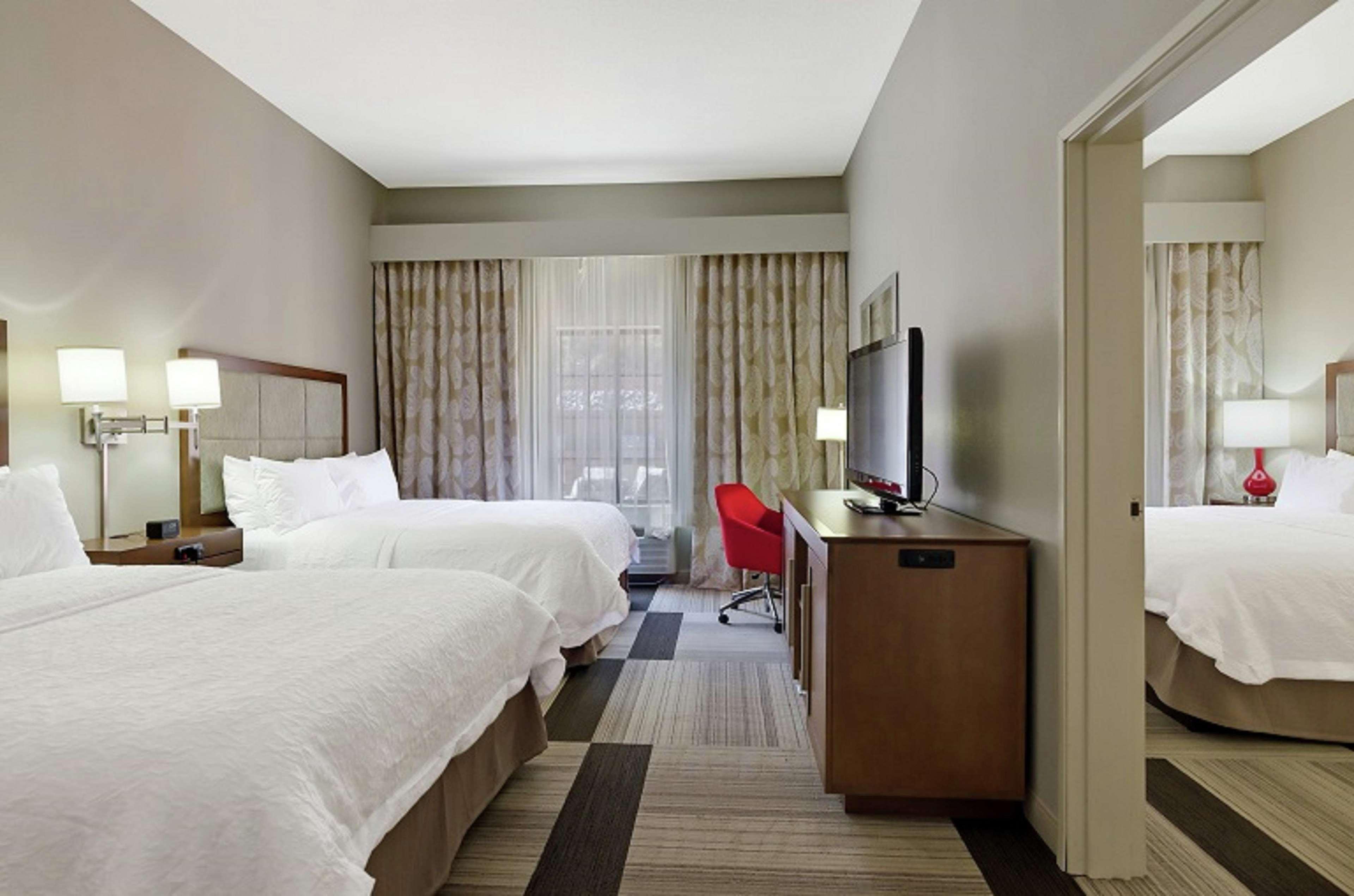 hampton inn salem va