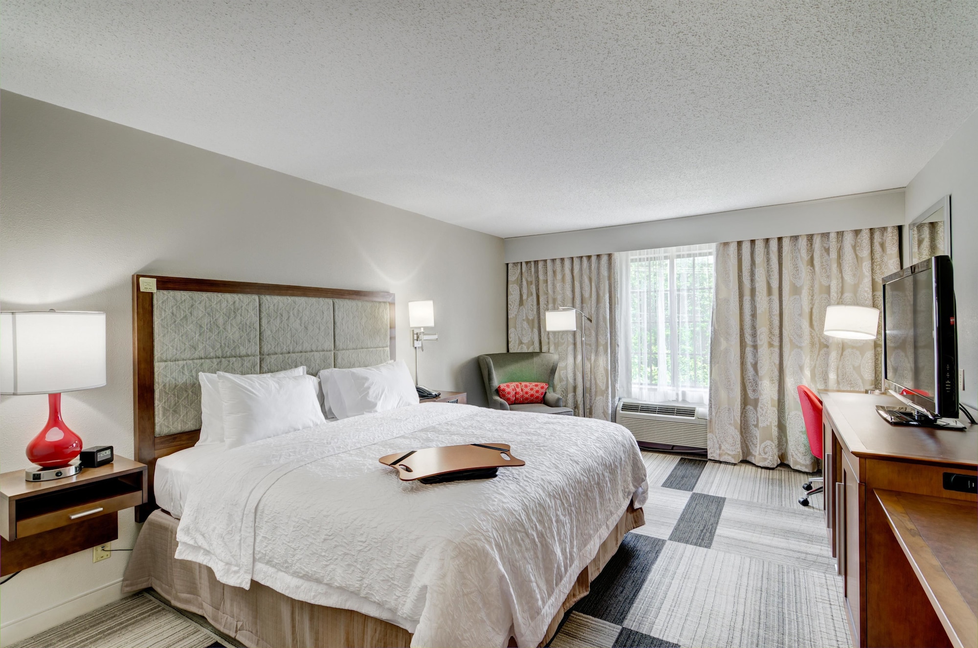 hampton inn salem va