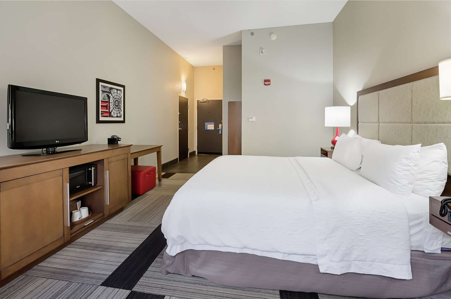 hampton inn salem va