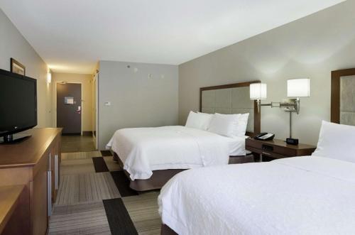 hampton inn salem va