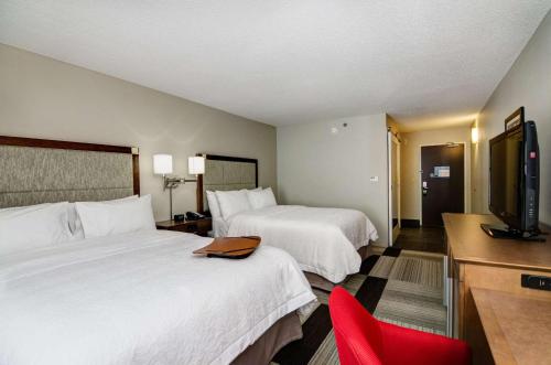 hampton inn salem va