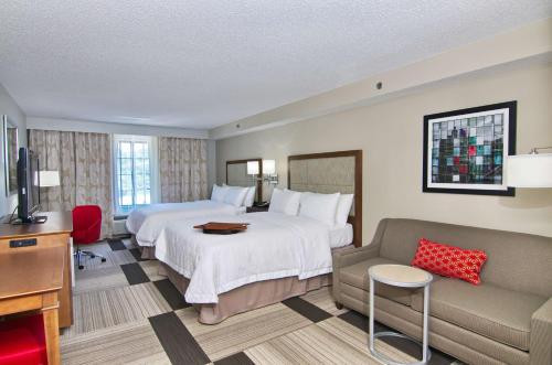 hampton inn salem va
