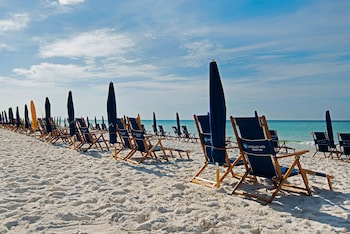 destin