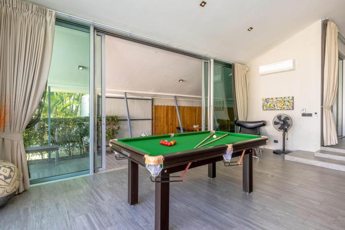 large private pool villa with 7 br 7b