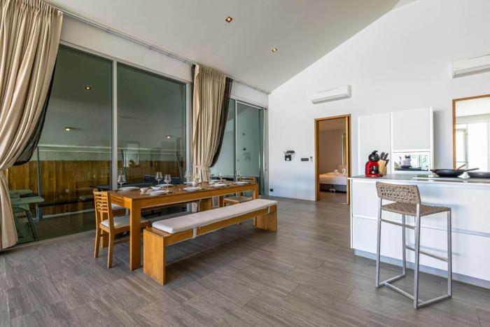 large private pool villa with 7 br 7b