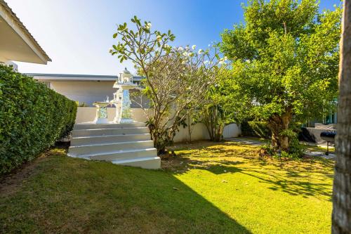 large private pool villa with 7 br 7b