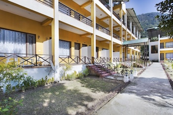 river valley resort