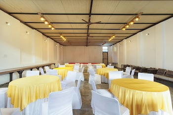 river valley resort