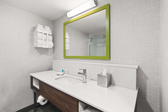 hampton inn seekonk