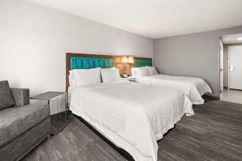 hampton inn seekonk