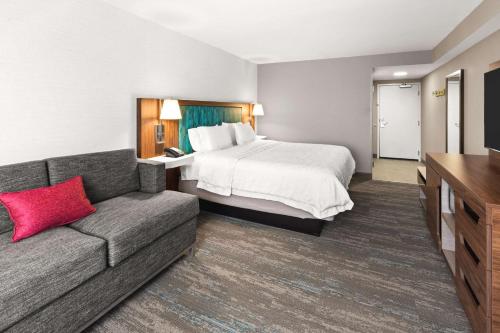 hampton inn seekonk