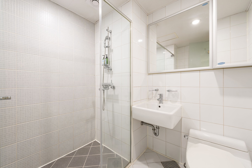 western coop residence dongdaemun