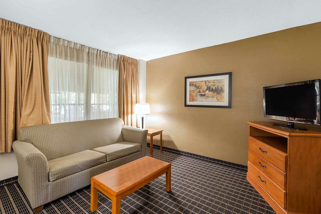 quality inn and suites sevierville pigeon forge