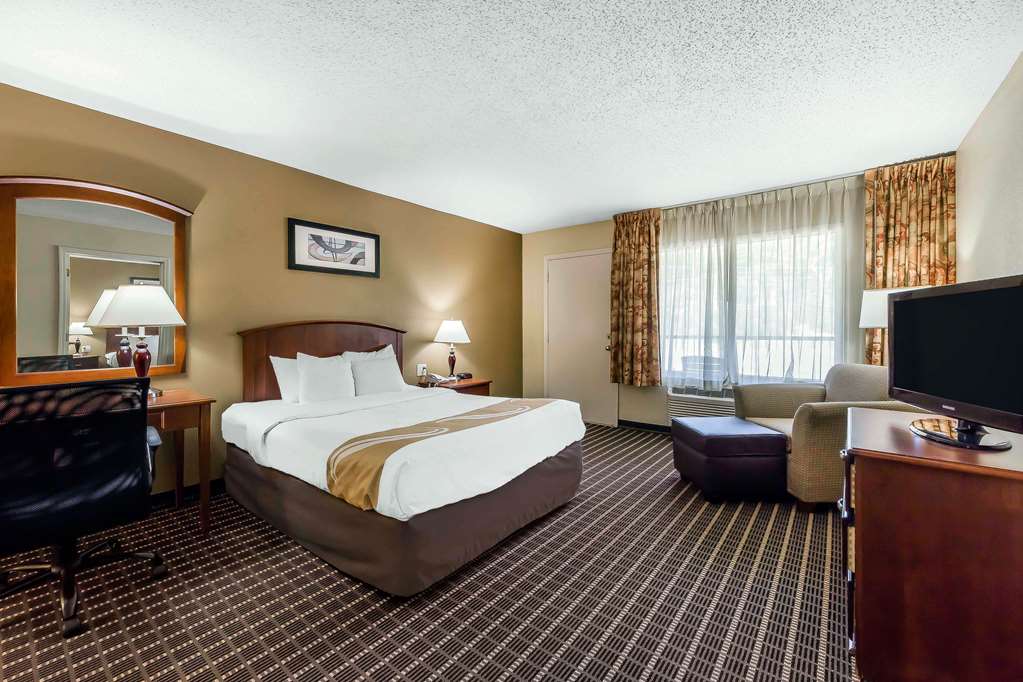 quality inn and suites sevierville pigeon forge
