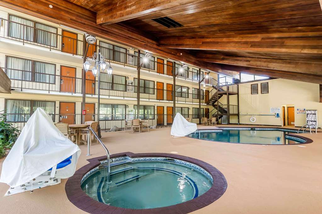 quality inn and suites sevierville pigeon forge
