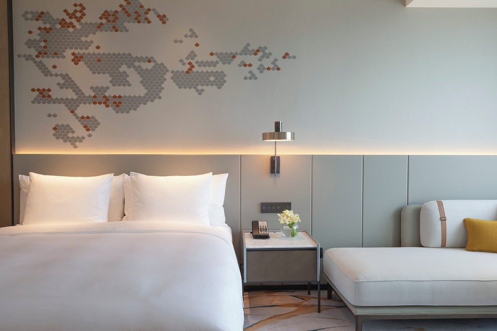 crowne plaza shanghai jinxiu an ihg hotel