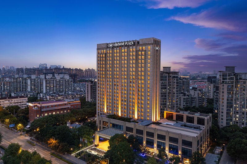 crowne plaza shanghai jinxiu an ihg hotel