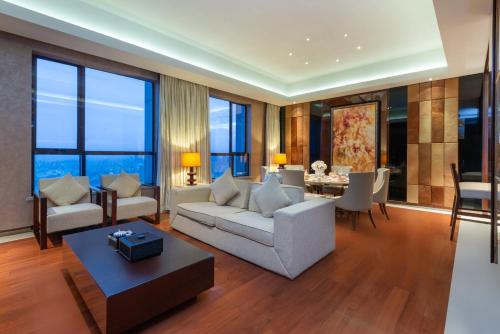crowne plaza shanghai jinxiu an ihg hotel