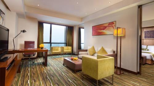 crowne plaza shanghai jinxiu an ihg hotel
