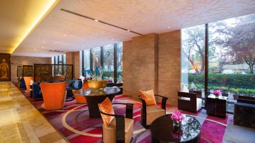 crowne plaza shanghai jinxiu an ihg hotel