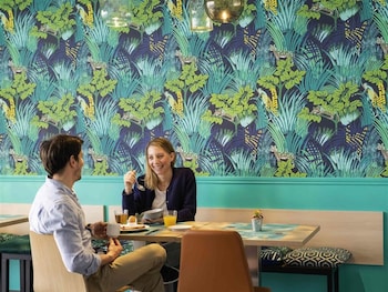 city residence tours