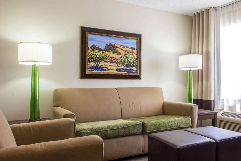 comfort suites at tucson mall