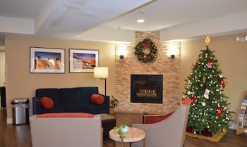 Comfort Suites,Tulare>>Fresno,3 star