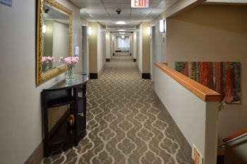 Comfort Suites,Tulare>>Fresno,3 star