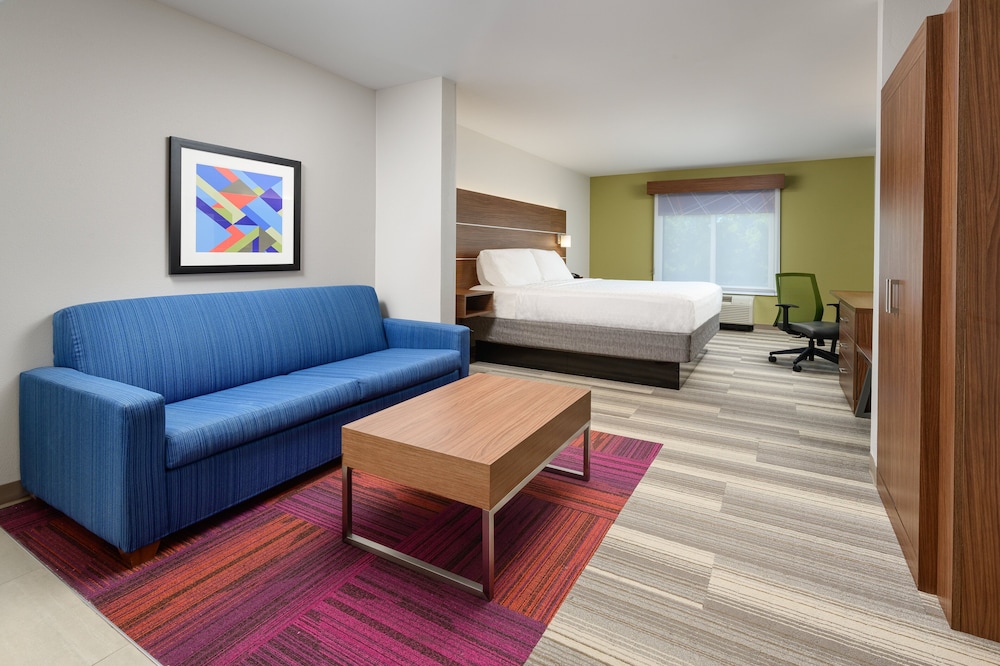 holiday inn express hotel and suites tullahoma by ihg