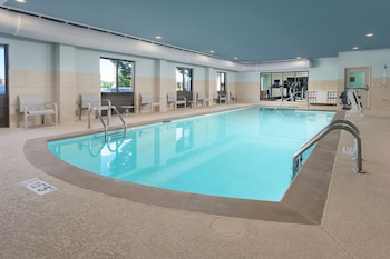 Holiday Inn Express Hotel & Suites Tullahoma By Ihg,Tennessee>>Tullahoma,3 star