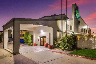 quality inn tulsa central