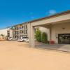 quality inn tulsa central