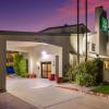 quality inn tulsa central