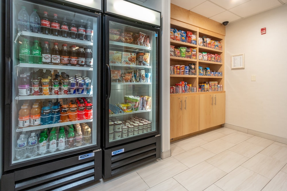 holiday inn express hotel and suites tupelo by ihg
