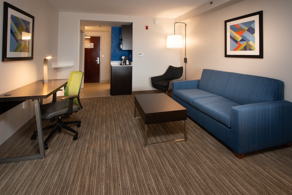holiday inn express hotel and suites tupelo by ihg