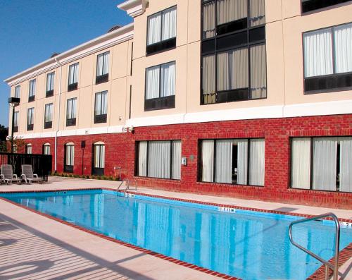holiday inn express hotel and suites tupelo by ihg