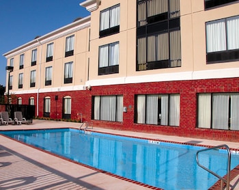 Holiday Inn Express Hotel & Suites Tupelo By Ihg,Mississippi>>Tupelo,3 star