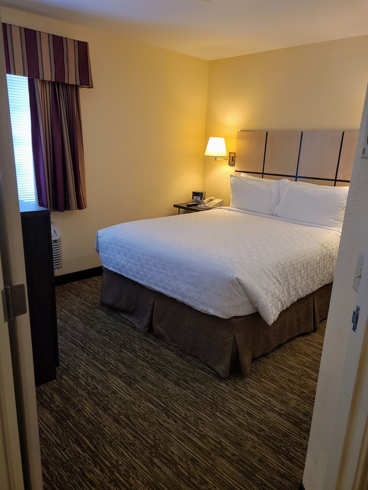 candlewood suites tyler by ihg