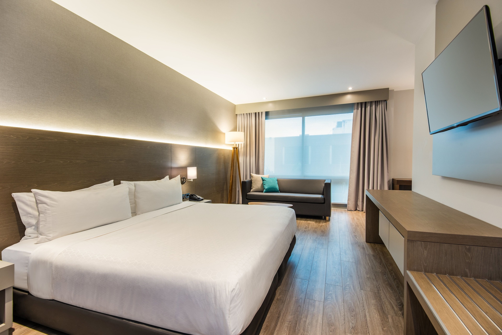 hotel holiday inn express bogota by ihg