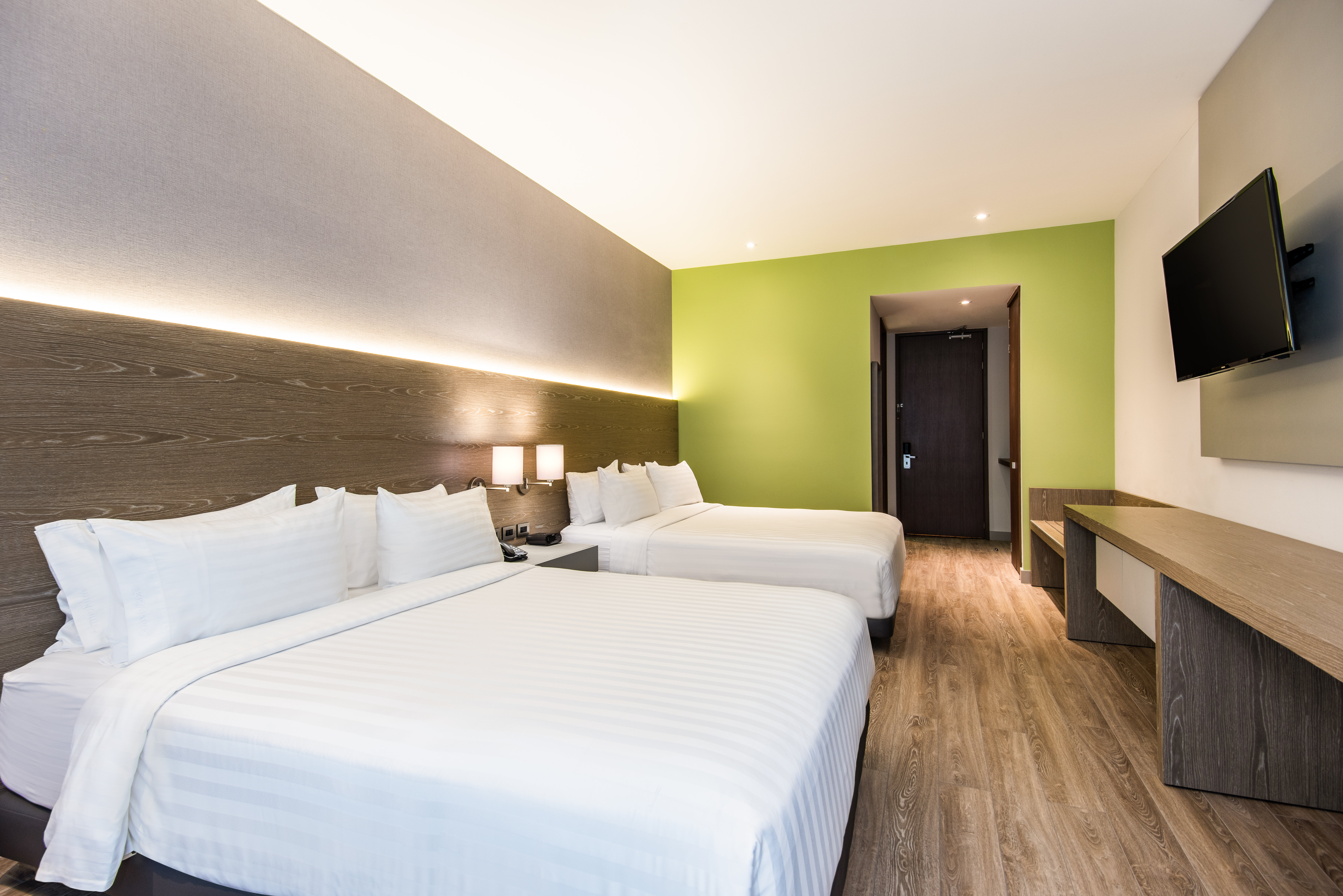hotel holiday inn express bogota by ihg