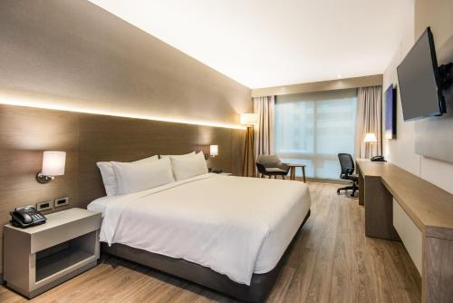 hotel holiday inn express bogota by ihg
