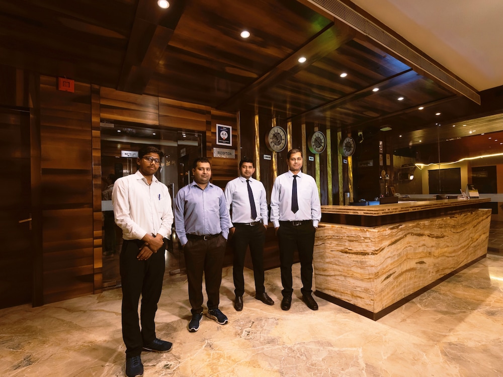 shandb hotel millennium inn prayagraj