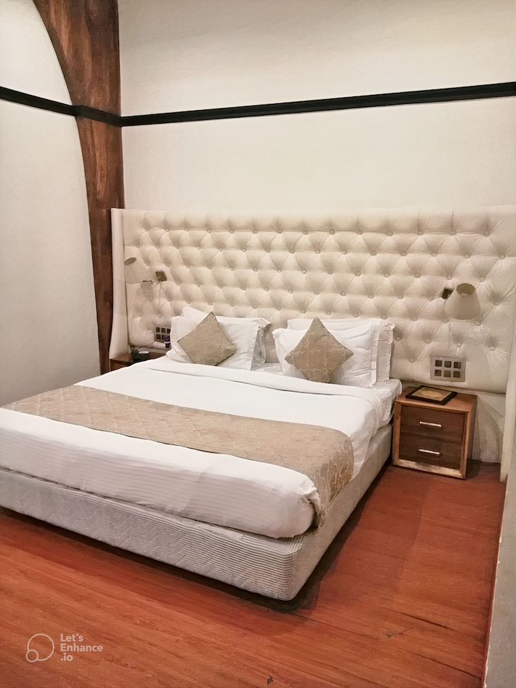 shandb hotel millennium inn prayagraj