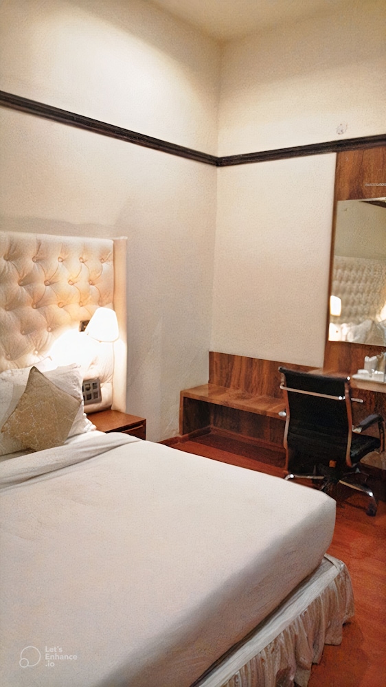 shandb hotel millennium inn prayagraj