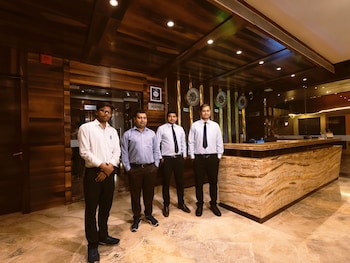 Sh&B - Hotel Millennium Inn, Prayagraj,,3 star