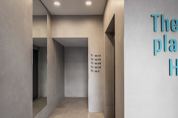 Mate George - By Homy,,4 star