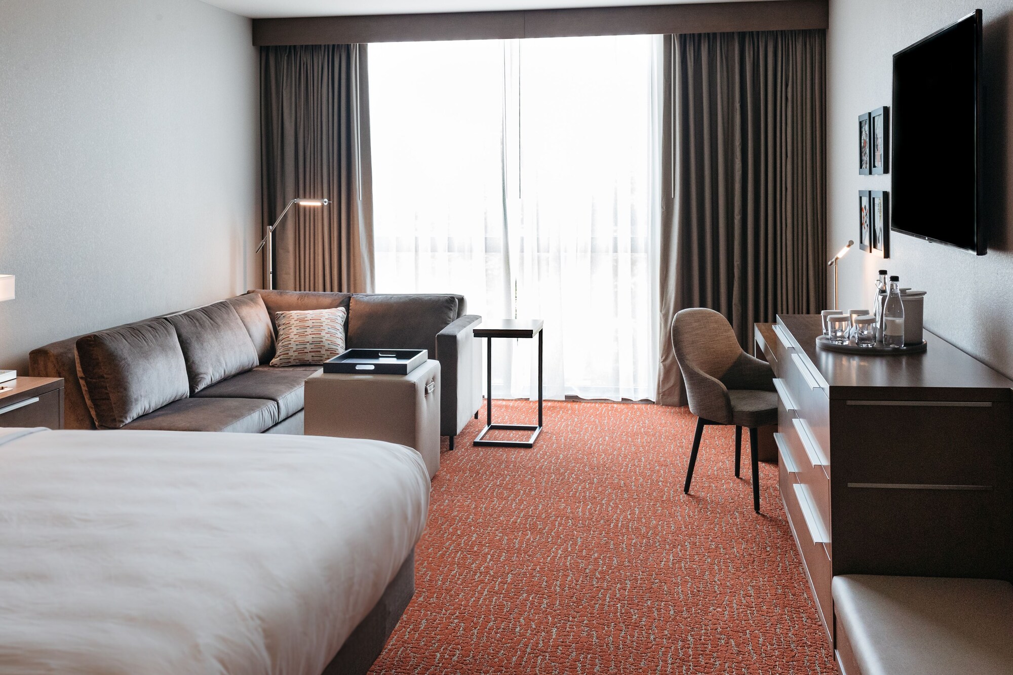 revel hotel des moines urbandale tapestry collection by hilton